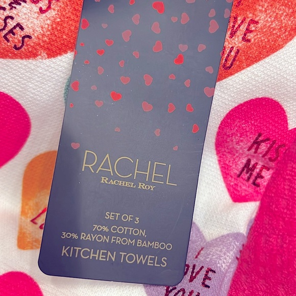 🩷💋Valentine sweetheart conversation heart hand towels - Picture 2 of 3